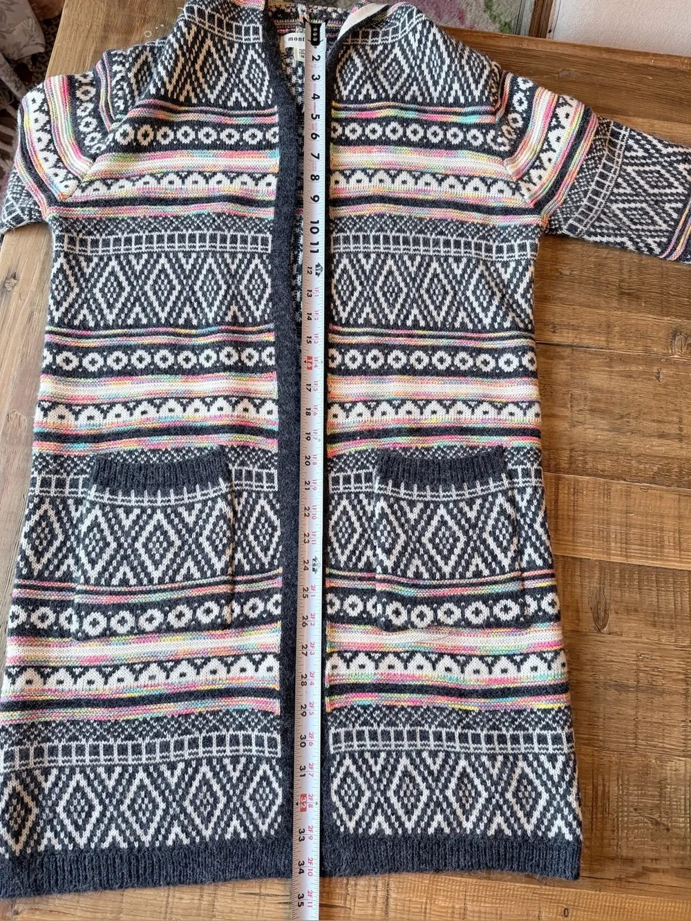Monteau Los Angeles Open-Front Hooded Long Cardigan Sweater. Women’s Sz-M  Aztec